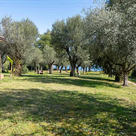 Pisenze Lake Apartments Manerba del Garda