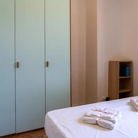 Pisenze Lake Apartments * Manerba del Garda