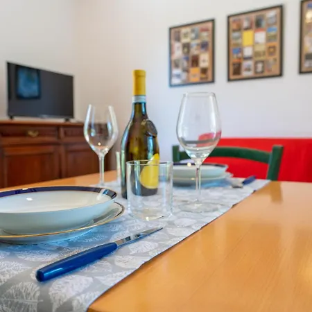 Pisenze Lake Apartments Apartment Manerba del Garda