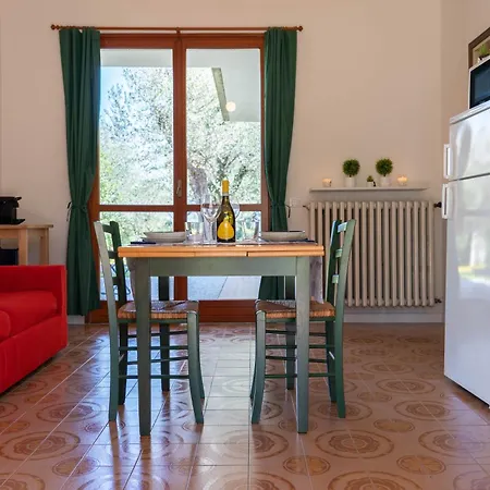 Pisenze Lake Apartments * Manerba del Garda